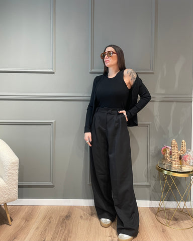 Pantalone a palazzo nero