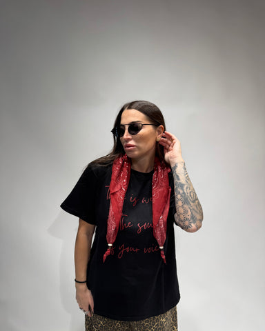 Maglia con foulard