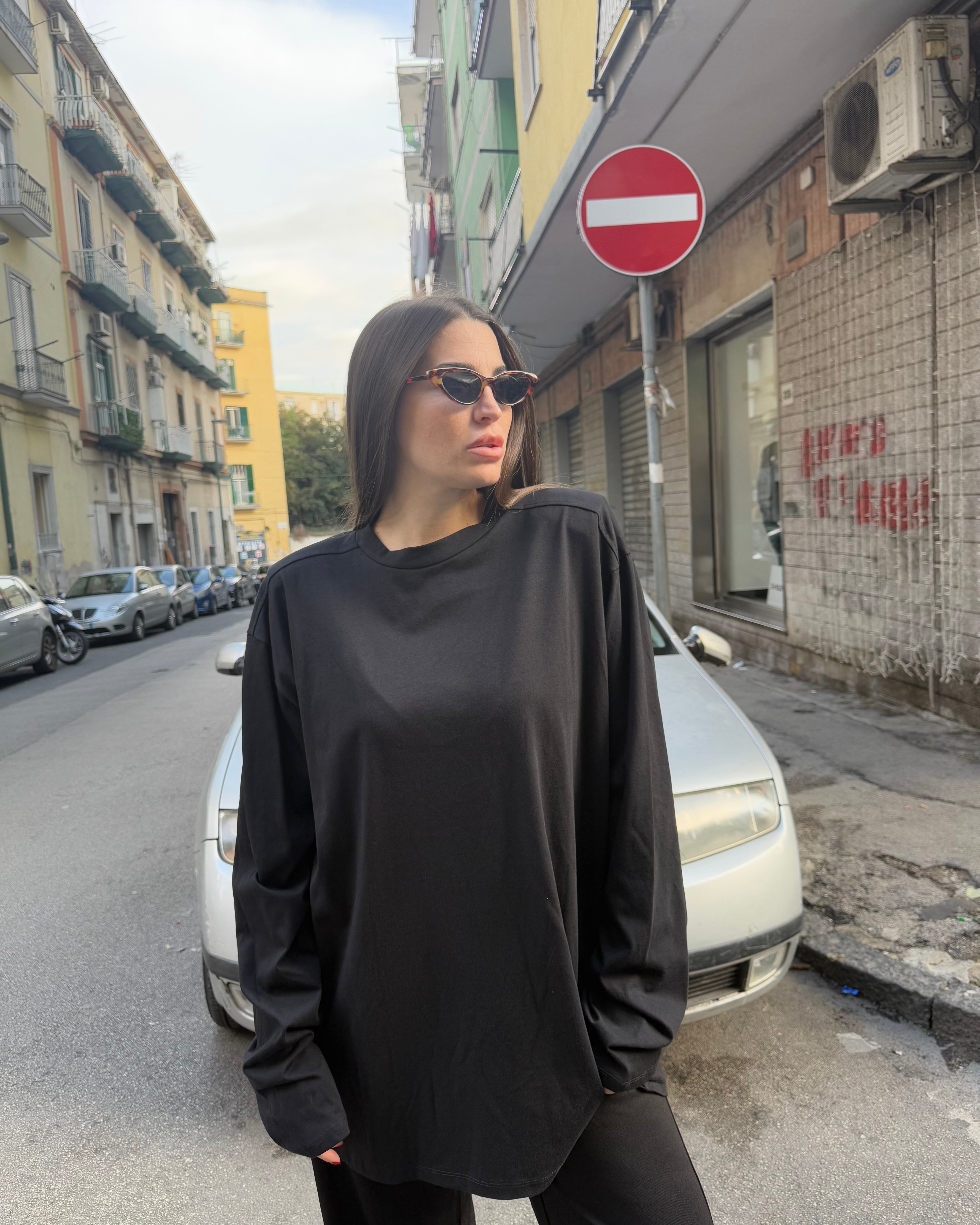 Maglia con spallina manica lunga