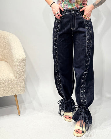 Jeans stringato scuro P7673